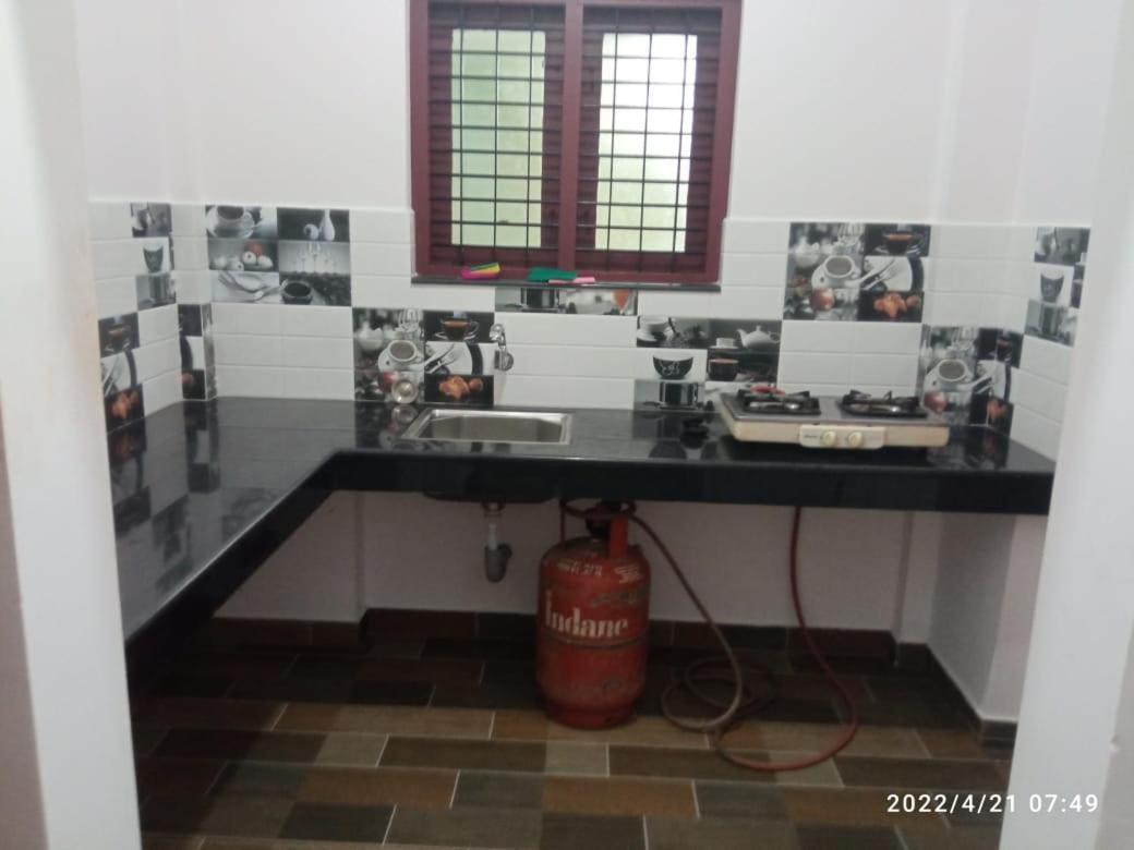 Devi Kripa Residency Apartman Varkala Kültér fotó