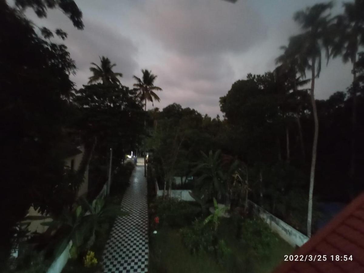 Devi Kripa Residency Apartman Varkala Kültér fotó